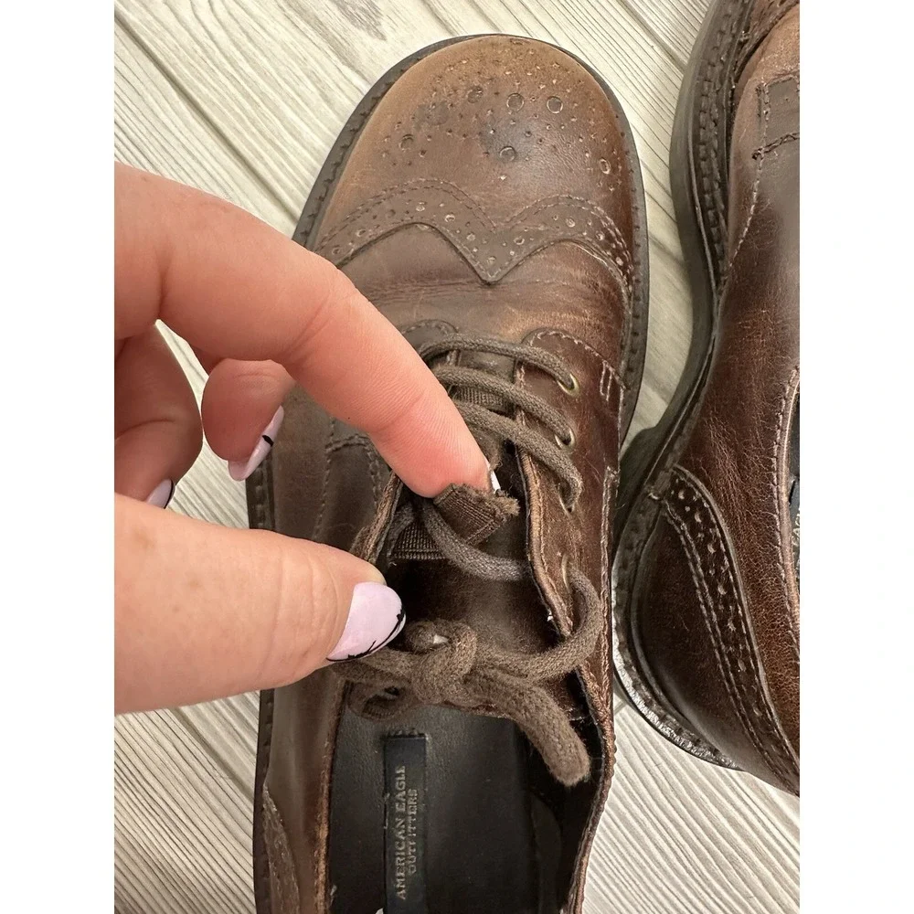 American Eagle Outfitters Vintage Men's Oxford Wingtips Size 7 Leather‎ Preppy